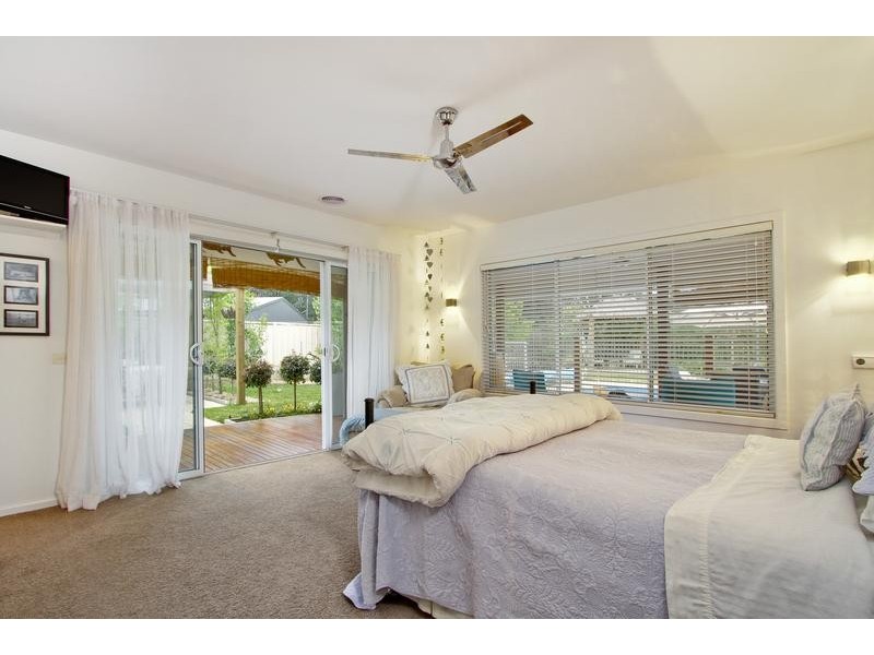27 Alexander Close, Strathfieldsaye VIC 3551