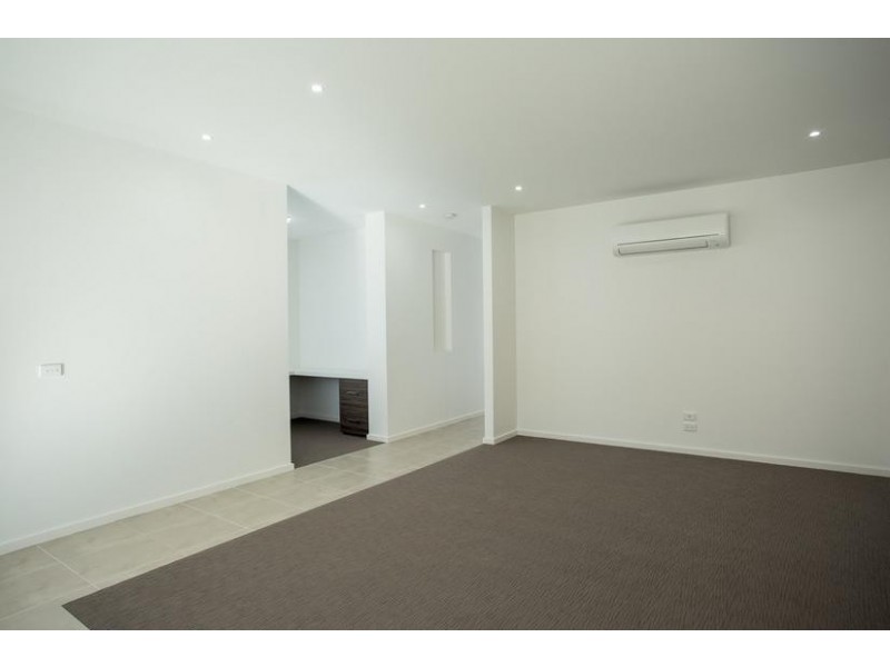6/2 Pilcher Street, Strathdale VIC 3550