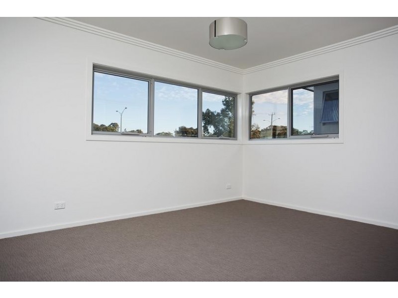 6/2 Pilcher Street, Strathdale VIC 3550