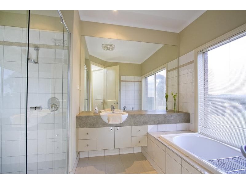 17 Kristy Drive, Bendigo VIC 3550