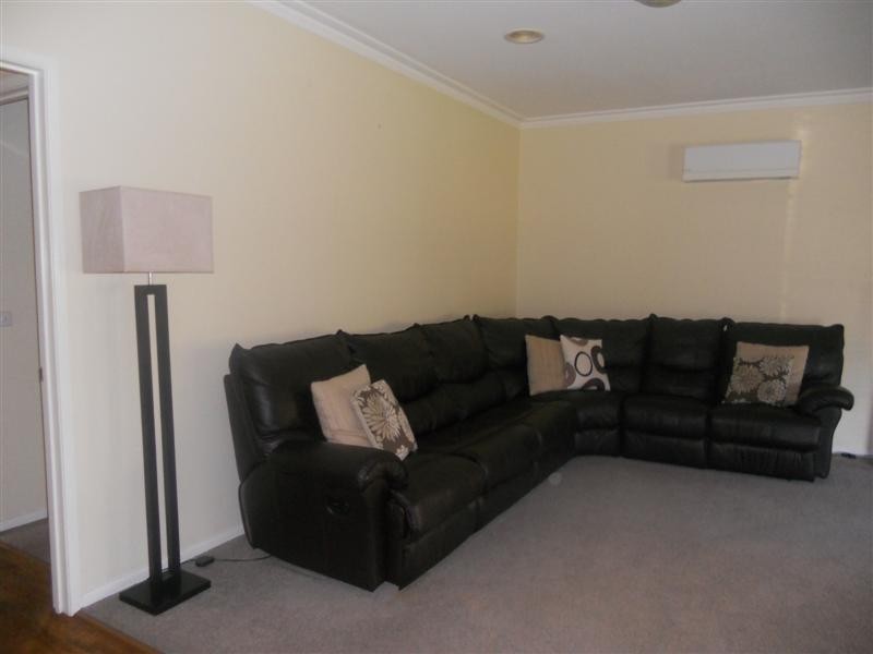 3 Shelley Street, Spring Gully VIC 3550