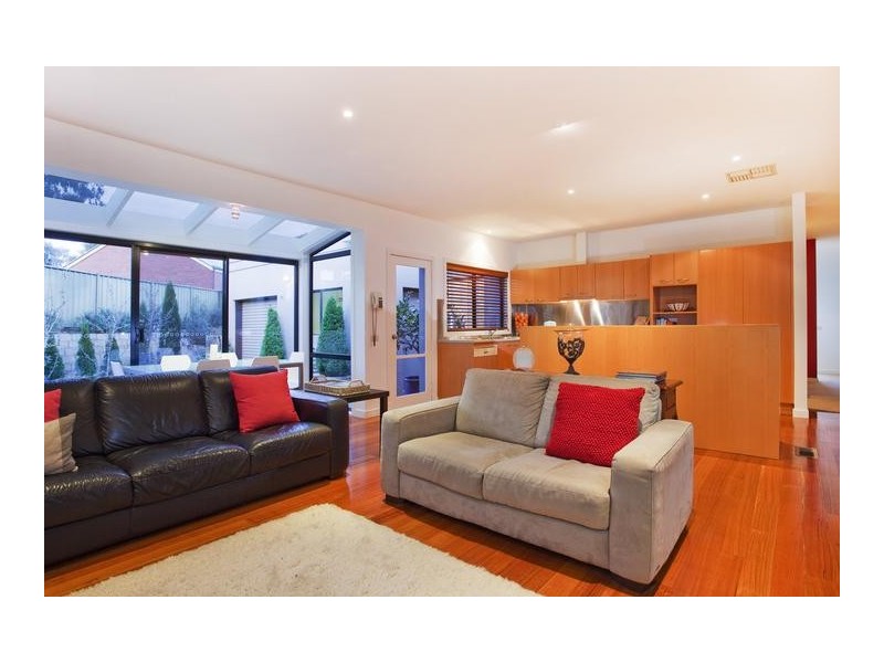 7 Harley Mews, Strathdale VIC 3550