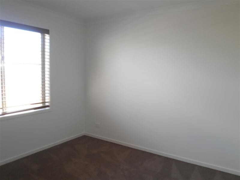 14 Tununga Circuit, Kangaroo Flat VIC 3555