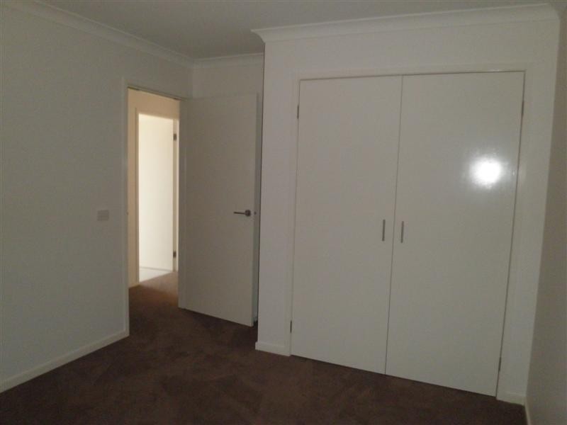 14 Tununga Circuit, Kangaroo Flat VIC 3555