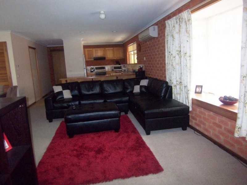 2/17 Sternberg Street, Bendigo VIC 3550