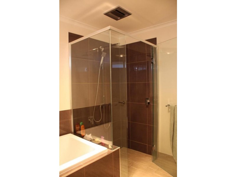 35 Sydenham Avenue, White Hills VIC 3550