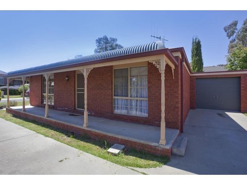 1/18 Annabell Court, Spring Gully VIC 3550