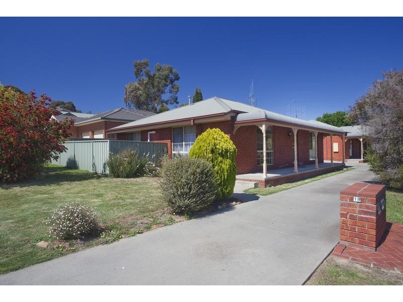 1/18 Annabell Court, Spring Gully VIC 3550