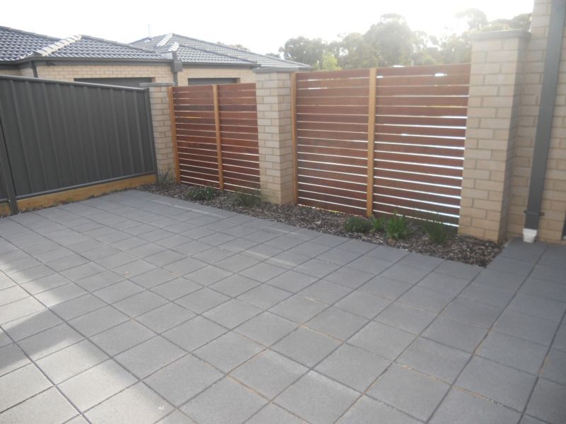 8 Vista Street, Eaglehawk VIC 3556