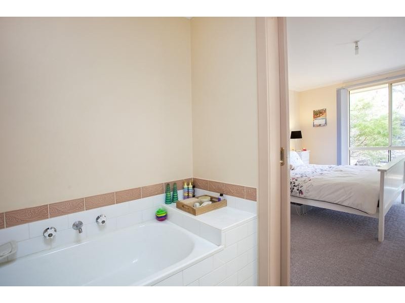 1/111 Chum Street, Golden Square VIC 3555