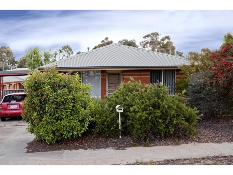 1/111 Chum Street, Golden Square VIC 3555