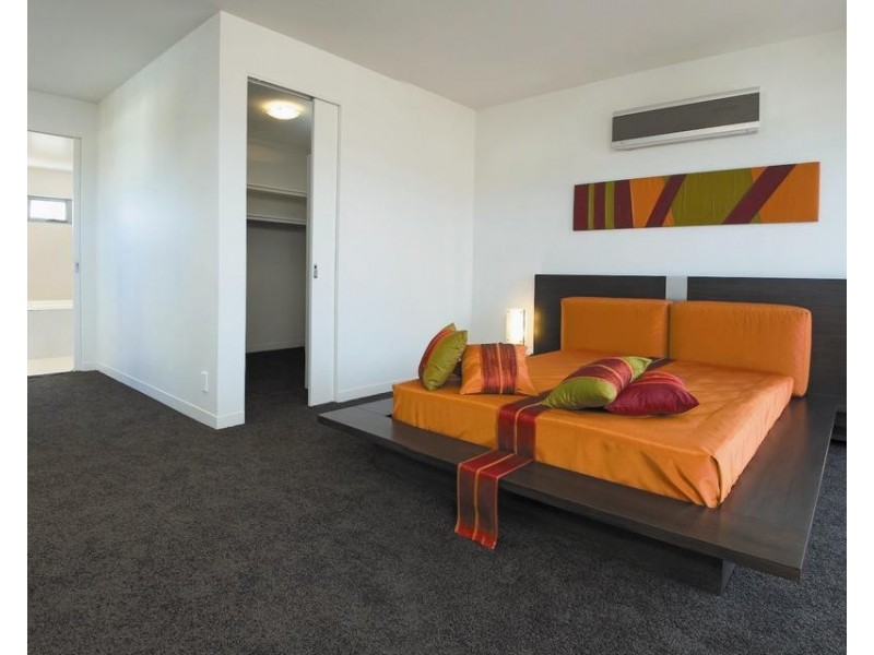 6 Medika Avenue, Kangaroo Flat VIC 3555