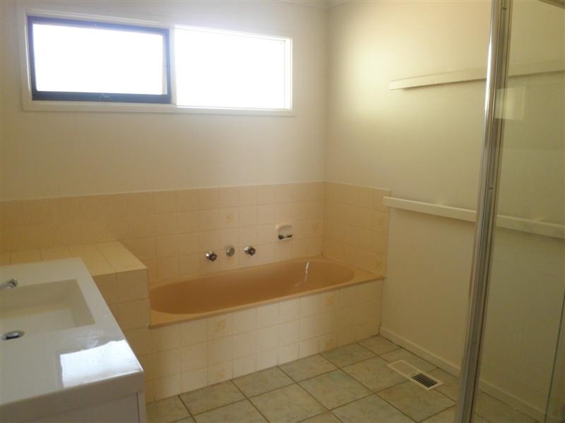 58 Edwards Road, Maiden Gully VIC 3551