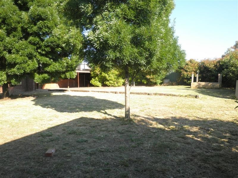 58 Edwards Road, Maiden Gully VIC 3551