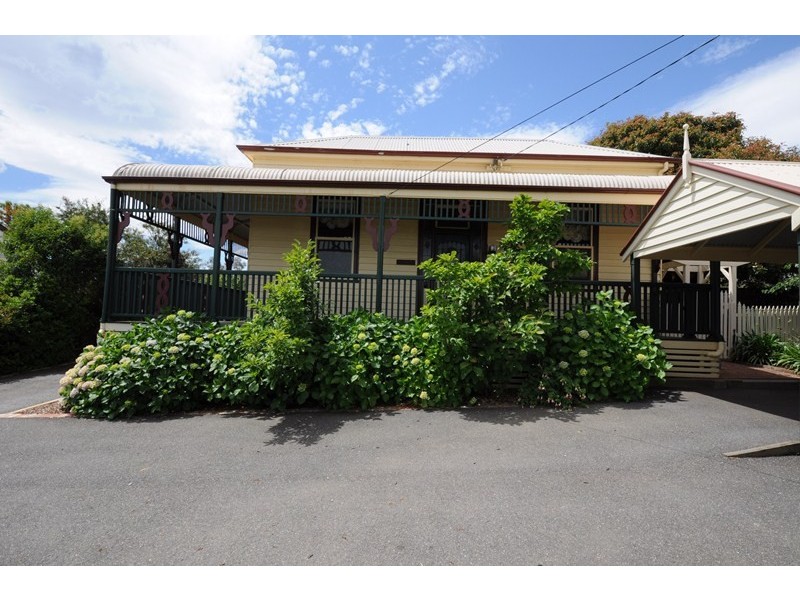 157 St Aidans Road, Kennington VIC 3550