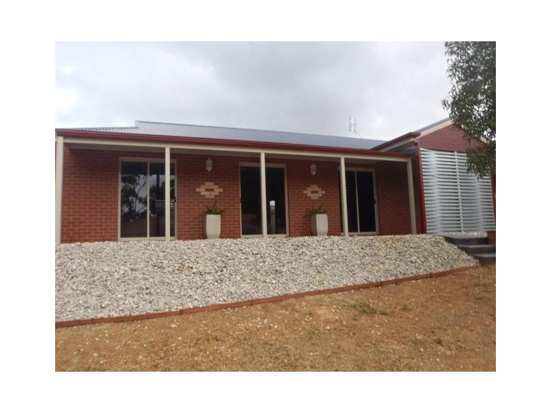 28B Jerribong Way, Kangaroo Flat VIC 3555