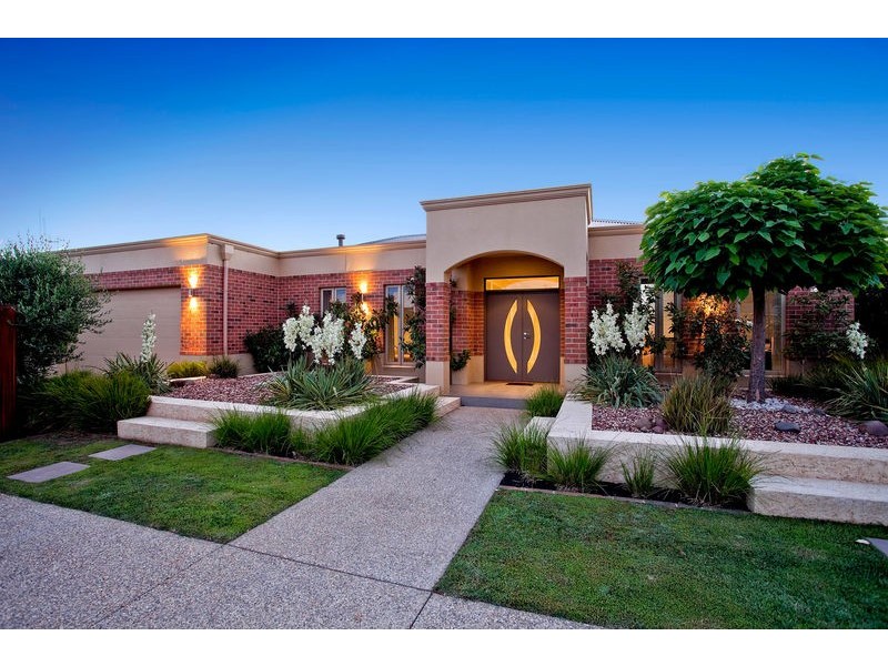 11 Regent Street, Strathfieldsaye VIC 3551