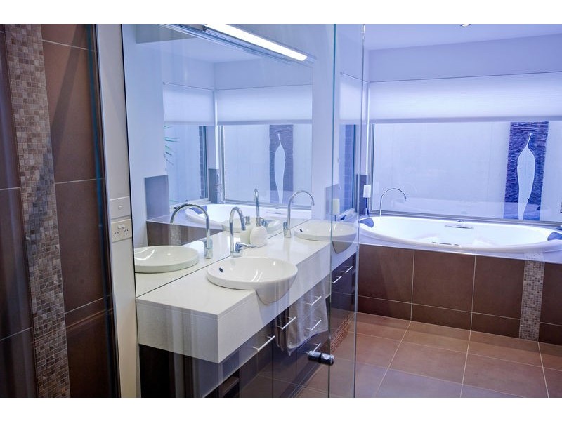 11 Regent Street, Strathfieldsaye VIC 3551