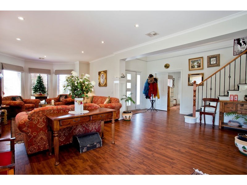 13 Kooringal Drive, Eaglehawk VIC 3556