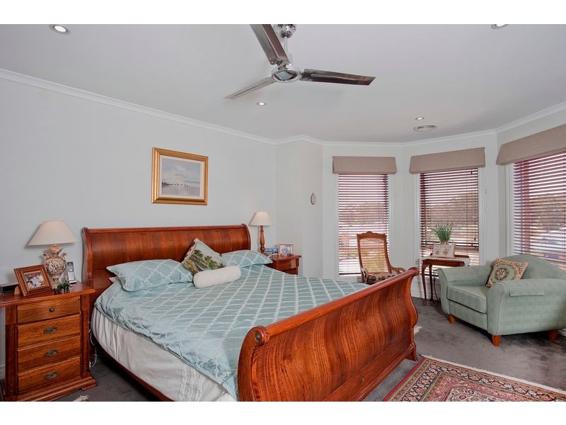 13 Kooringal Drive, Eaglehawk VIC 3556