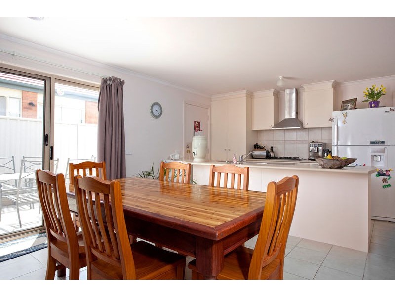 19 Greenview Circuit, Epsom VIC 3551
