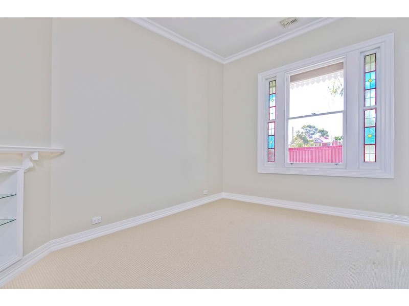 10 Hoskins Street, Quarry Hill VIC 3550
