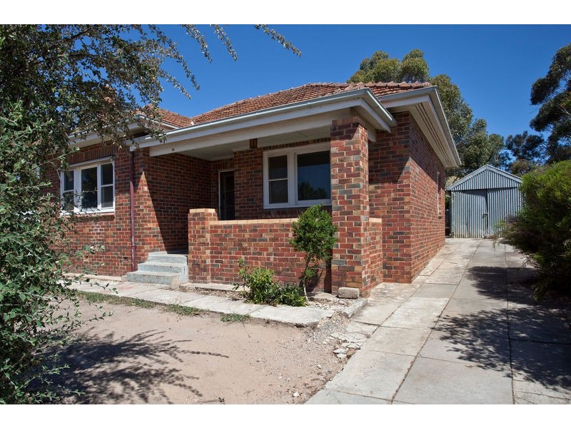 19 Weatherall Street, California Gully VIC 3556