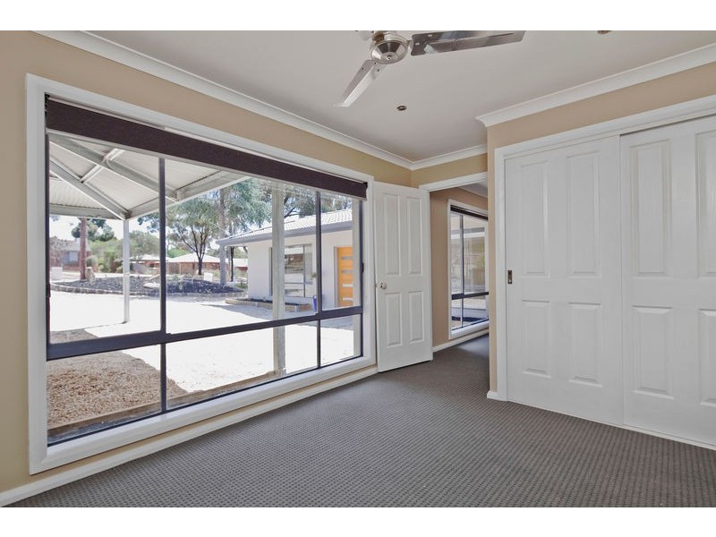 9 Tennyson Street, Quarry Hill VIC 3550