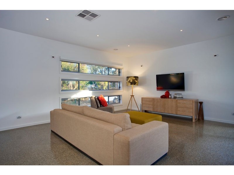15 Bramley Place, Kennington VIC 3550