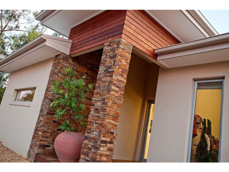 15 Bramley Place, Kennington VIC 3550