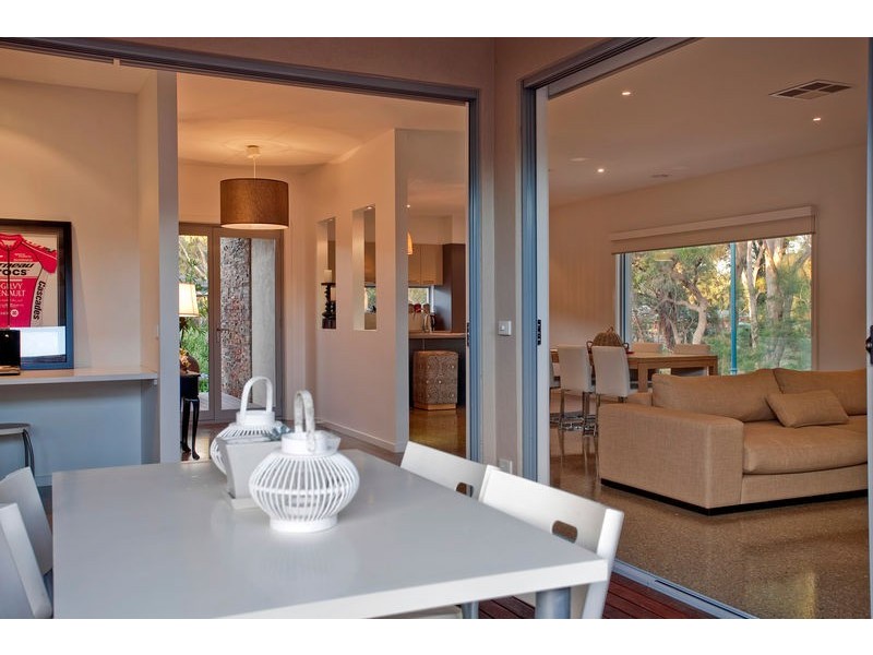 15 Bramley Place, Kennington VIC 3550