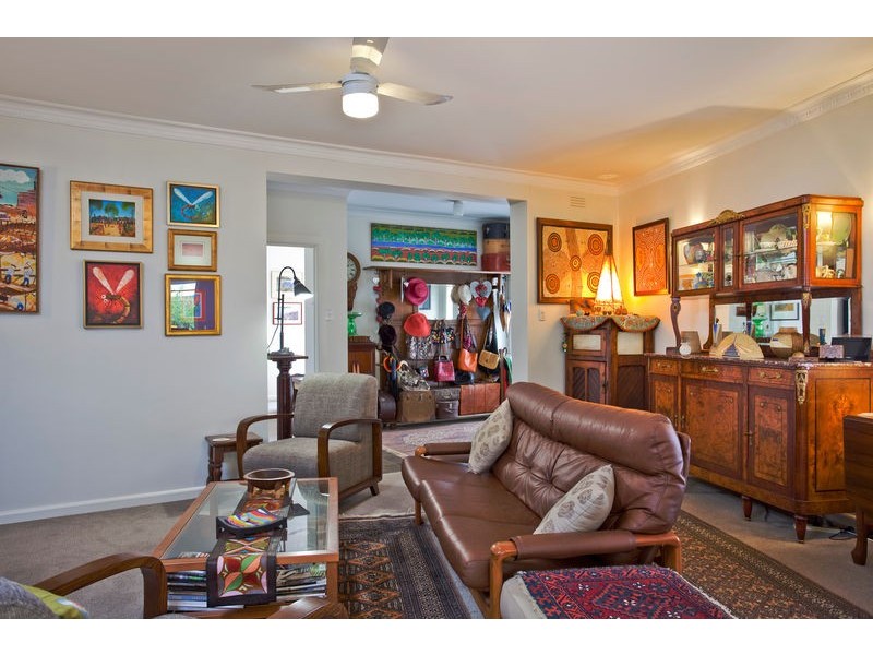 3 Desmond Street, Strathdale VIC 3550