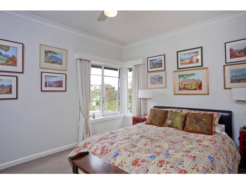 3 Desmond Street, Strathdale VIC 3550