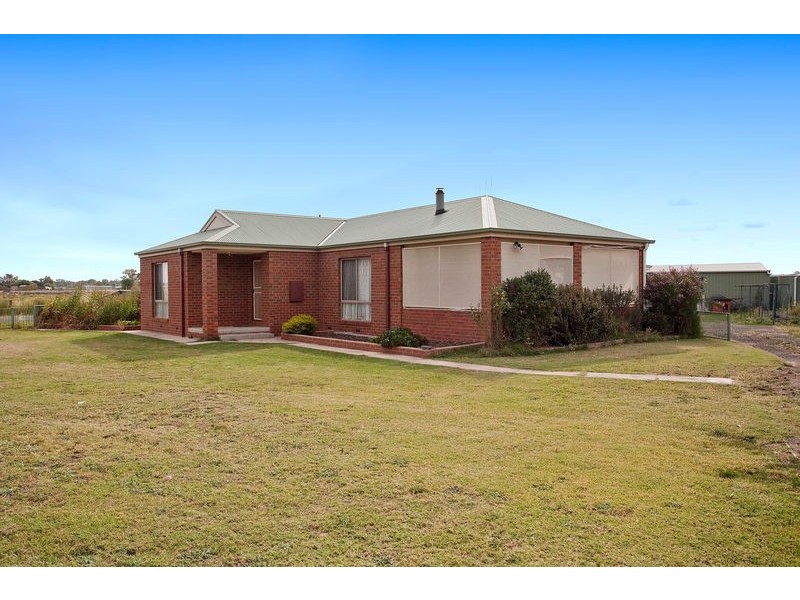 345 Station Street, Epsom VIC 3551