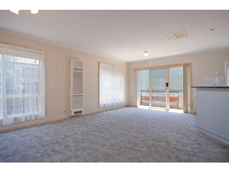 3/1 Curtin Street, Flora Hill VIC 3550