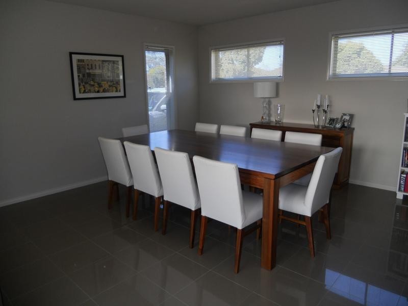 137 Havlin Street East, Flora Hill VIC 3550