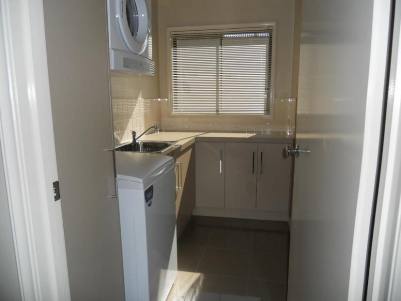 137 Havlin Street East, Flora Hill VIC 3550