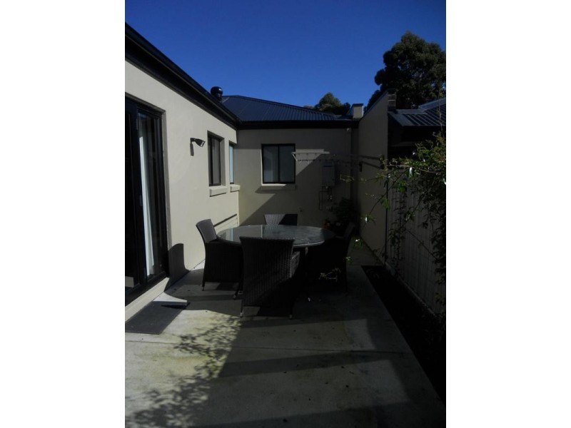 137 Havlin Street East, Flora Hill VIC 3550