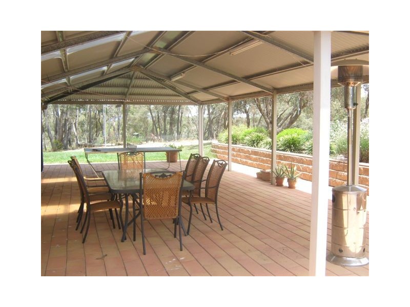 7 Hansell Drive, Junortoun VIC 3551