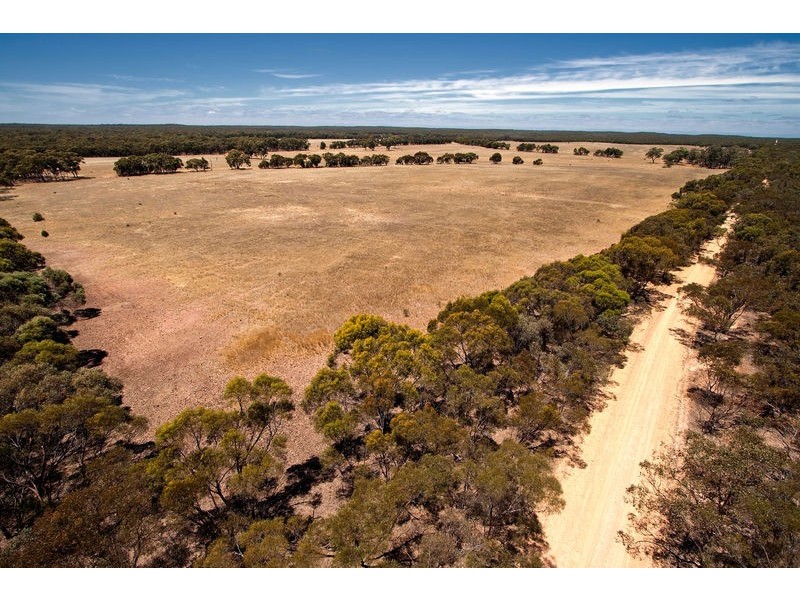 MiIlwood Road, Bendigo VIC 3550