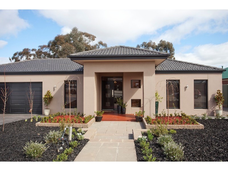 18 Lower Beckhams Road, Maiden Gully VIC 3551