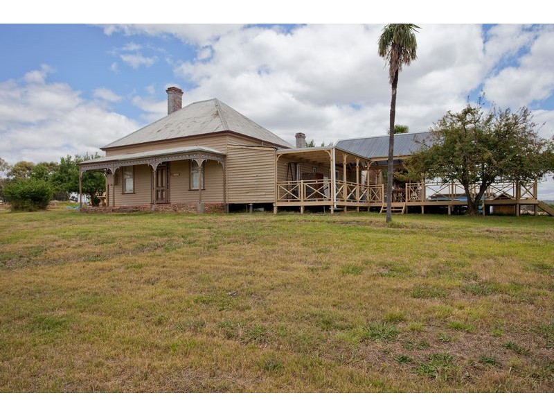 253 Hargreaves Road, Strathfieldsaye VIC 3551