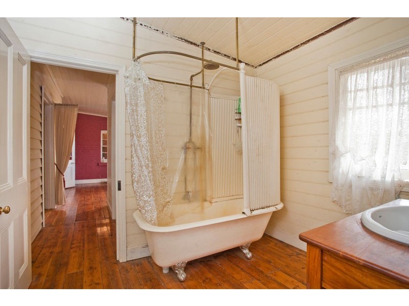 253 Hargreaves Road, Strathfieldsaye VIC 3551