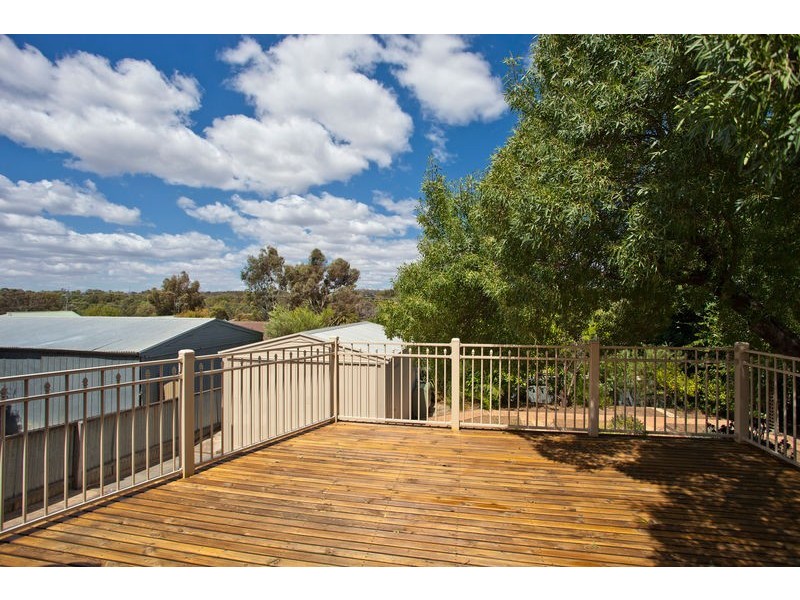 261 Carpenter Street South, Spring Gully VIC 3550