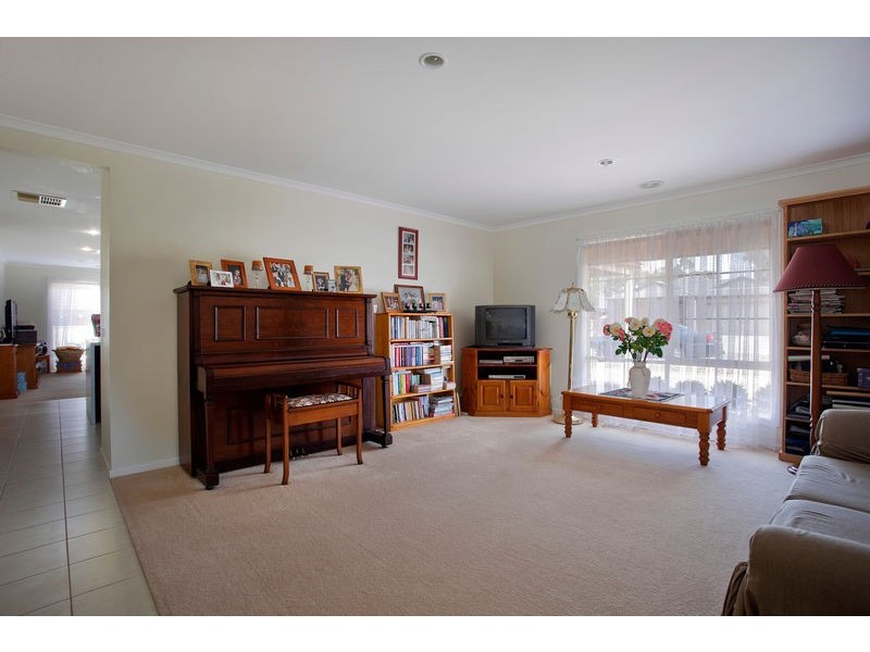 7 Peacock Drive, Epsom VIC 3551