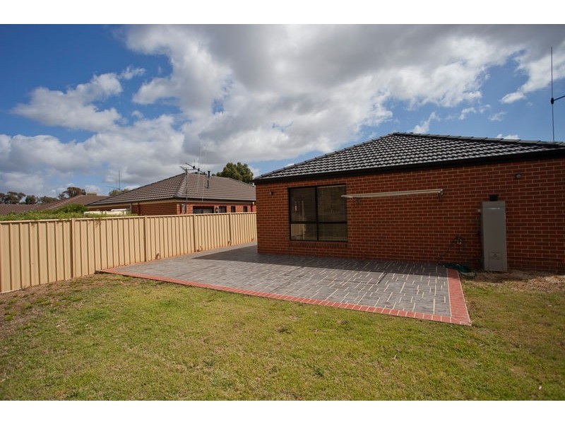2 Stephens Court, Strathdale VIC 3550