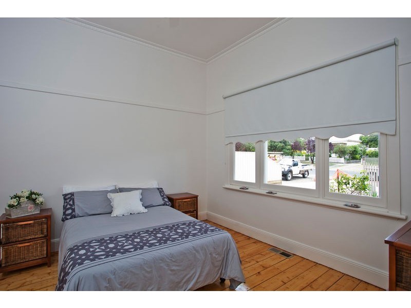 25 Booth Street, Golden Square VIC 3555