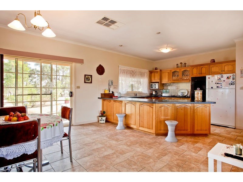 234 Nixons Road, Shelbourne VIC 3463