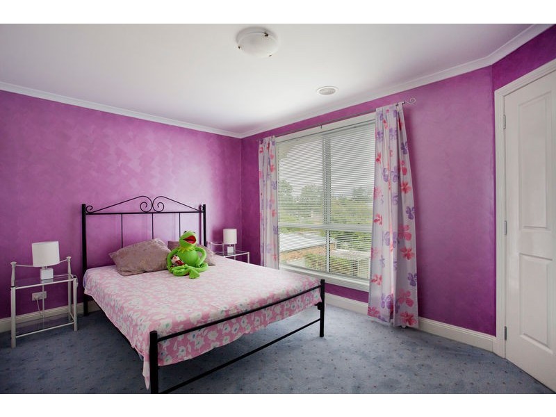 37 Maple Street, Golden Square VIC 3555
