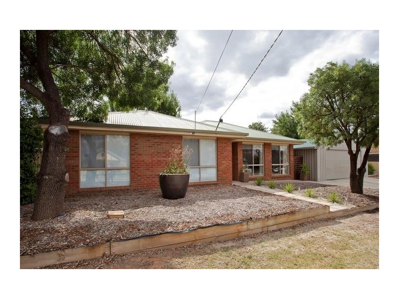 10A Young Street, Golden Square VIC 3555